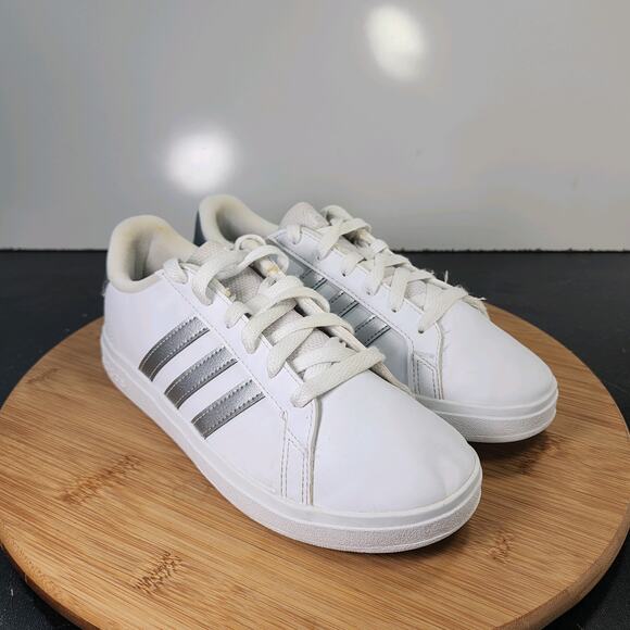 Big Kids Adidas Grand Court Low Sz 3.5 010548 White Leather Athletic Sneakers - Picture 3 of 8